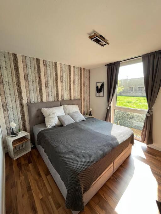 Modernes Apartment In Хемниц Экстерьер фото